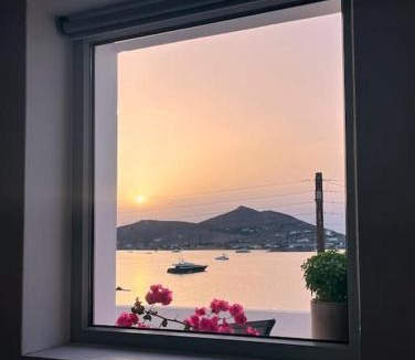 Naousa House | Linardo's Cycladic House