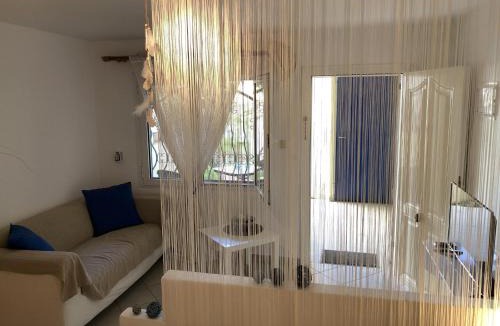 Nea Iraklitsa Apartment | LITSA-STUDIO