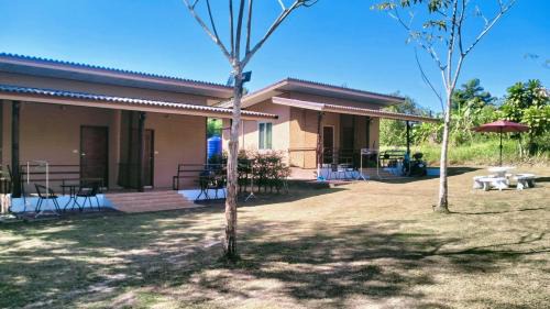 Ko Kood House | Little Shark bungalow