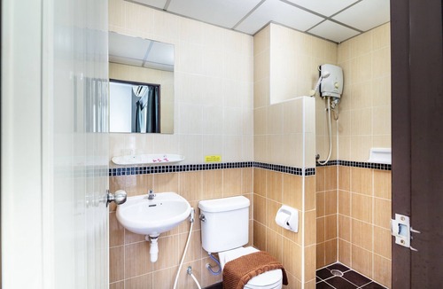 Bangkok Hotel | Livotel Express Hotel Bang Kruai Nonthaburi