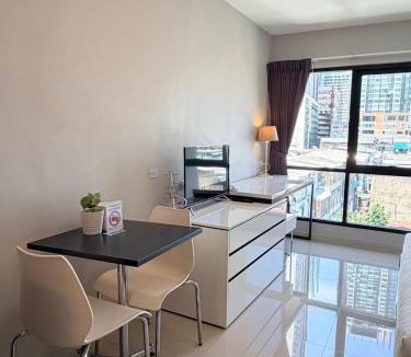 Thanon Phetchaburi Apartment | LKN Grand Ratchatewi