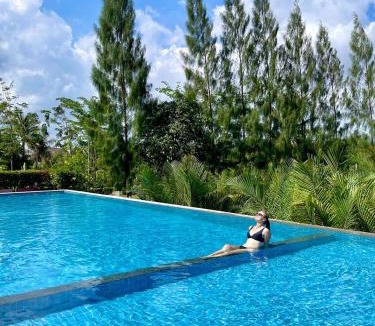Kampot Resort | Lodge Moni Essara Kampot