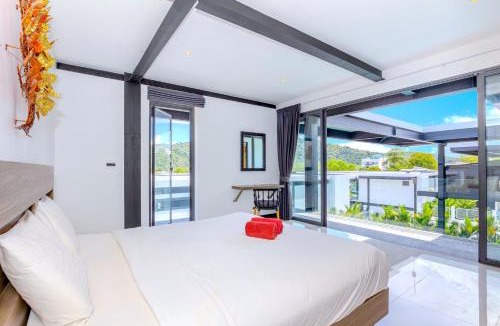 Ban Saiyuan Villa | Loft-Style Hyper Modern 4Br Villa Sunset garden 6 with 12x5m Salt Pool