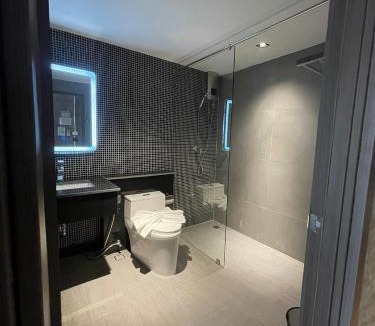 Phlabphla Hotel | Loft122 Hotel