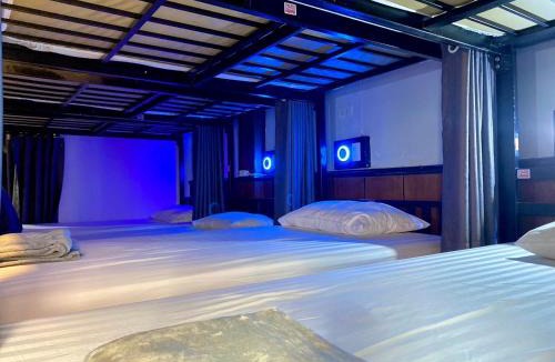 Ko Phi Phi Hostel | LONGDOO Hostel