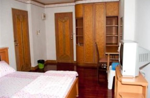 Pak Kret Hotel | Lotus Condo Downtown