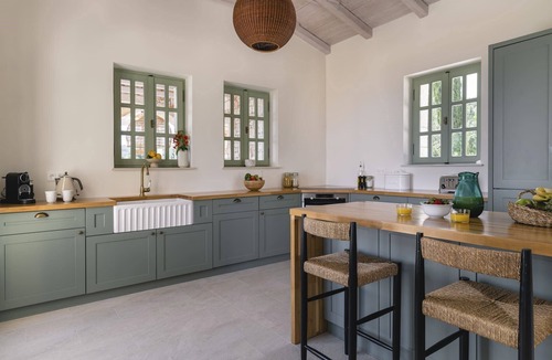 Skinaria Villa | Louisa - Six Bedroom Villa, Sleeps 12