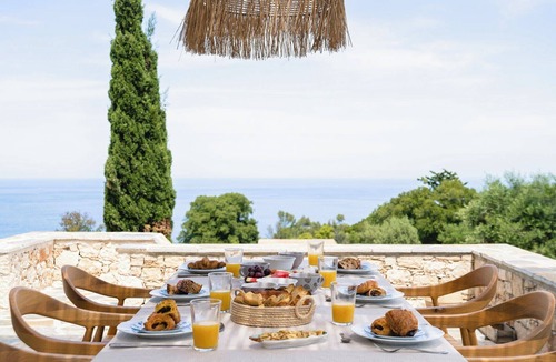 Skinaria Villa | Louisa - Six Bedroom Villa, Sleeps 12