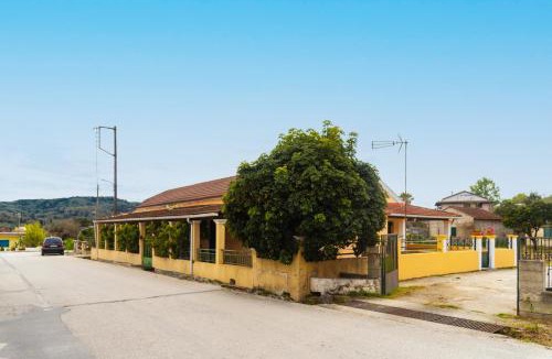 Petriti House | Loutra Holiday House