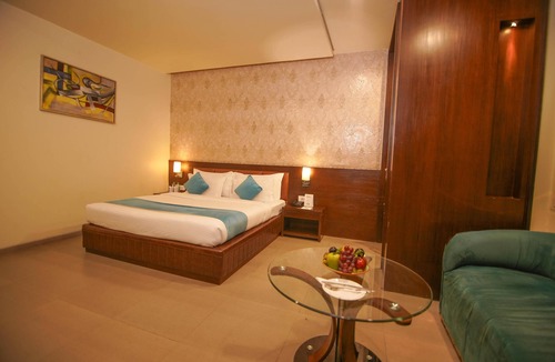 Siem Reap Villa | Lovely 4-bedroom villa with AC in Krong Siem Reap