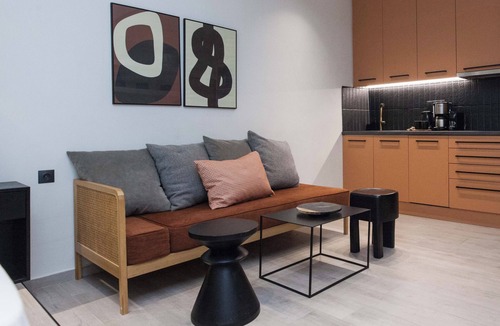 Kypseli Apartment | Lovely Brand New Studio byVictoria Metro