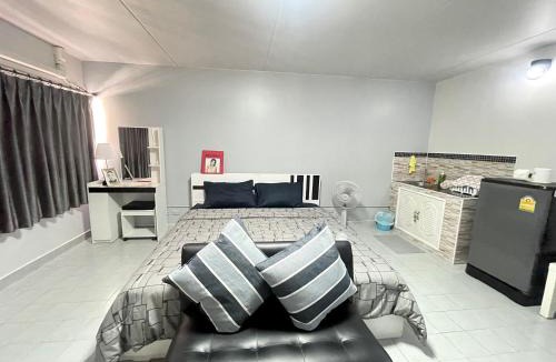 Ban Mai Apartment | Lovely Impact C3-C9 Lily