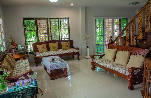 Ayutthaya House | Loy Manee House
