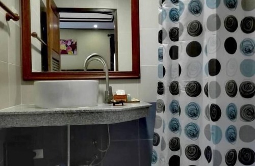 Bang Pa-in Hotel | Luang Chumni Village
