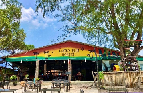 Koh Rong Sanloem Hostel | Lucky Sun
