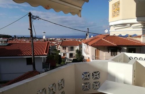 Pefkochori Apartment | Lux 2 bedroom with view
