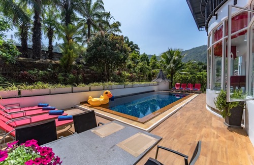 Chalong Villa | Luxurious 10-Bedroom Villa with Private Pool in Chalong, Phuket