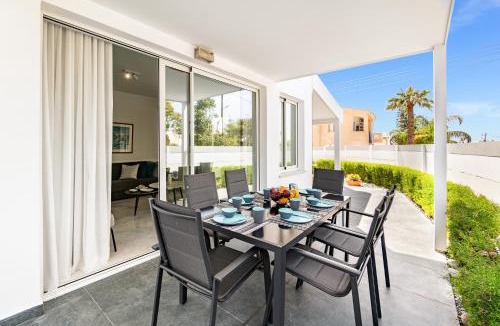 Paphos Villa | Luxurious ONE Maisonette by Ezoria Villas