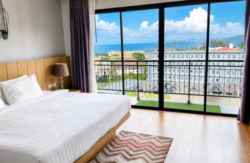 Ao Nang Apartment | Luxurious Penthouse 3-Bedroom Stunning Seaview Apartment in Ao Nang, Thailand