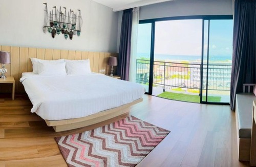 Ao Nang Apartment | Luxurious Penthouse 3-Bedroom Stunning Seaview Apartment in Ao Nang, Thailand