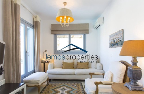 Kea Villa | Luxurious villa with a swimming pool, sea view & direct access to the sea