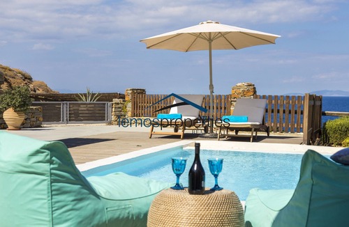 Kea Villa | Luxurious villa with a swimming pool, sea view & direct access to the sea