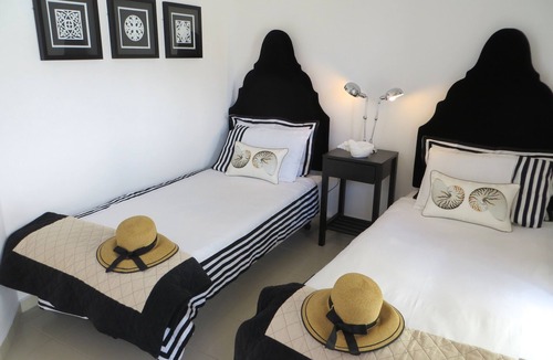 Makry Gialos Villa | Luxury 2 Bedroom Contemporary Townhouse in Makrigialos, Crete