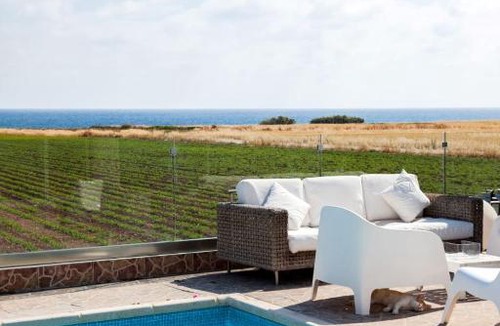 Paphos Villa | Luxury 4 Bedroom Villa, Mandria, Paphos
