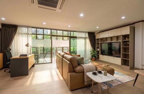 Khlong Tan Apartment | Luxury 4BR 250 sqm 5 min to BTS Sukhumvit 26