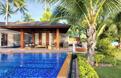 Lipa Noi House | Luxury Beach Front Villa Baan Kilee lth7