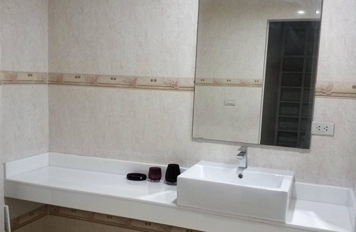 Wong Sawang Condo | Luxury condo next to MRt station