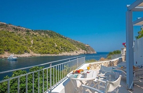 Frourion Villa | Luxury Kefalonia Villa Villa Petrino Private Terrace 1 Bedroom Perfect For Couples Assos