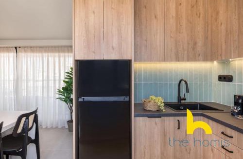Petralona Apartment | Luxury Maisonette W Jacuzzi & Acropolis View