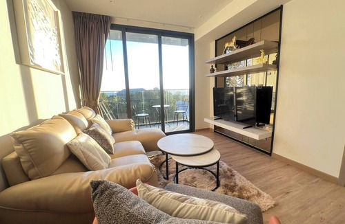 Central Pattaya Apartment | Luxury Oceanfront Retreat Andromeda Apartment Pattaya