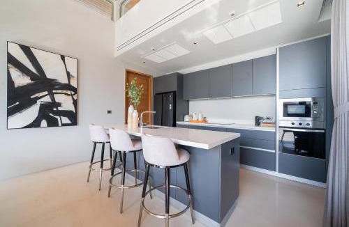 Si Sunthon Villa | Luxury Royale Bangtao Pool Villa with maid