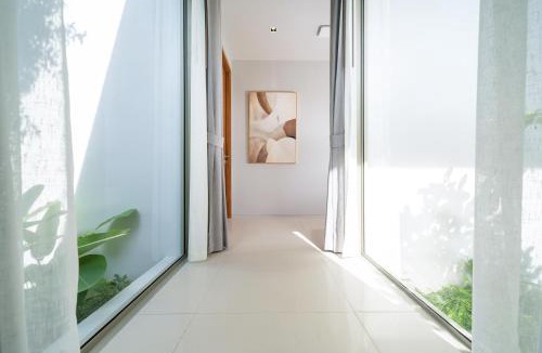 Si Sunthon Villa | Luxury Royale Bangtao Pool Villa with maid