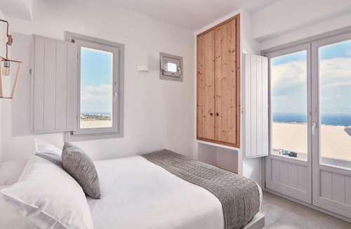 Finikia Villa | Luxury Santorini Villa Villa Elysian Pente Private Pool 2 Bedrooms