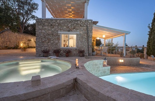 Skinaria Villa | Luxury Three-Bedroom Villa | Private Pool | Amazing Sea & Island Views
