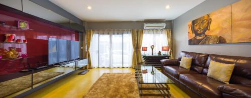 Old City House | Luxury Town House in the Heart of the Old City