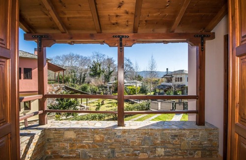 Koropi Villa | Luxury Villa Helios by the sea