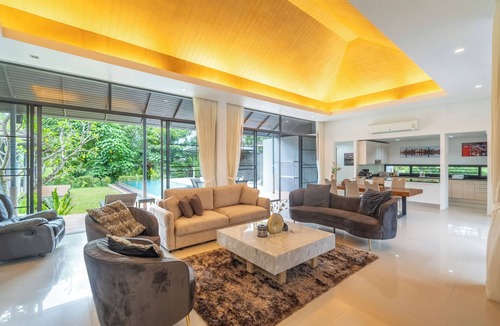 Kathu Hotel | Luxury4BRVillaPrivatePoolGolf Views v145