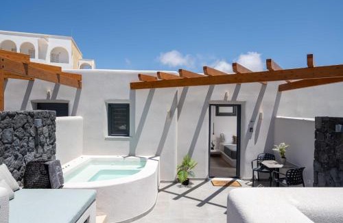 Megalochori Apartment | LyMaRou Collection