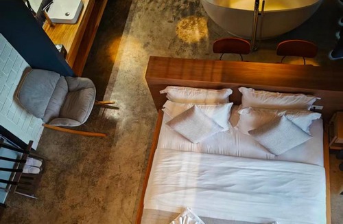 Sri Phum Hotel | M5 Hotel