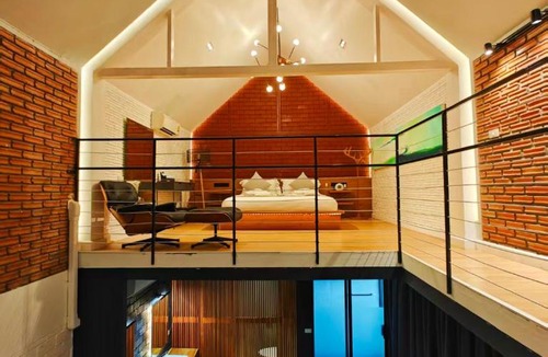 Sri Phum Hotel | M5 Hotel