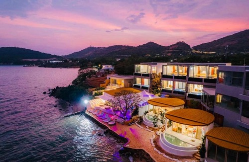 Koh Lan Hotel | Madusea Grand Villa มาดูซี แกรนด์ วิลล่า