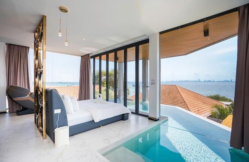 Koh Lan Hotel | Madusea Grand Villa มาดูซี แกรนด์ วิลล่า