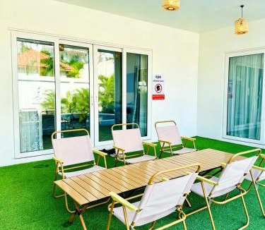 Pratumnak Hill Villa | Majestic Residence Seaside villa Private beach