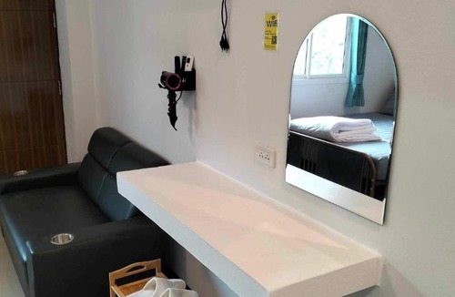 Mok Cham Pae Hotel | Malee Guesthouse