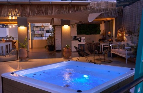 Malia Apartment | Malia Boutique Studios