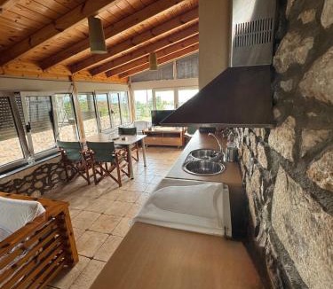 Areopoli Apartment | Mani Spot uper